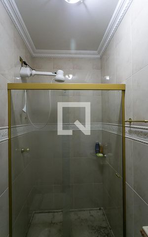 Casa à venda com 540m², 4 quartos e 3 vagas Casa à venda com 540m², 4 quartos e 3 vagasBanheiro da Suíte 2