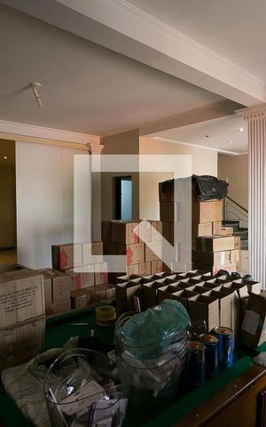 Casa à venda com 540m², 4 quartos e 3 vagas Casa à venda com 540m², 4 quartos e 3 vagasSalao de Festa 1