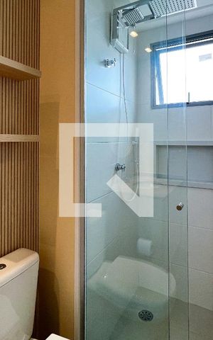 Apartamento para alugar com 31m², 1 quarto e sem vagaBanheiro da Suíte