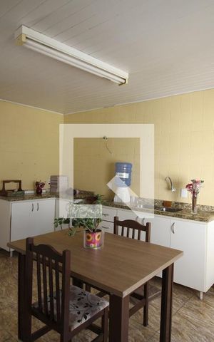 Casa à venda com 170m², 3 quartos e 2 vagasCozinha