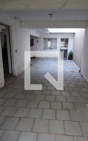 Casa à venda com 170m², 3 quartos e 2 vagasGaragem