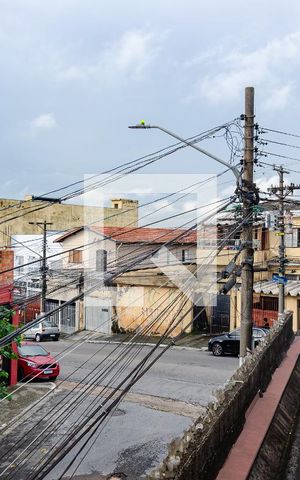 Casa à venda com 325m², 3 quartos e 3 vagas Casa à venda com 325m², 3 quartos e 3 vagasVista da Varanda da Suíte