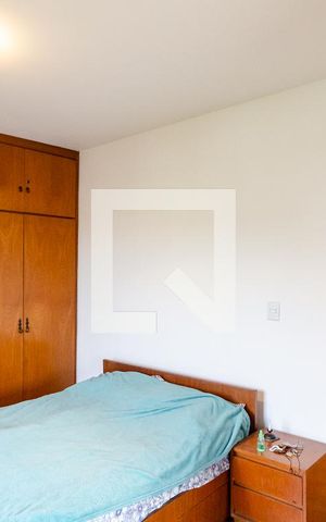 Casa à venda com 325m², 3 quartos e 3 vagas Casa à venda com 325m², 3 quartos e 3 vagasSuíte