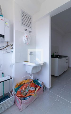 Apartamento para alugar com 86m², 2 quartos e 1 vagaÁrea de Serviço