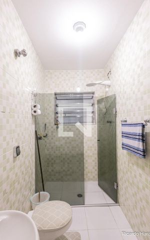 Casa à venda com 200m², 3 quartos e 2 vagas Casa à venda com 200m², 3 quartos e 2 vagasCasa 2