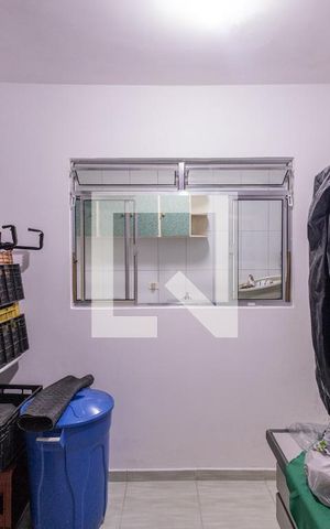 Casa à venda com 200m², 3 quartos e 2 vagas Casa à venda com 200m², 3 quartos e 2 vagasCasa 2