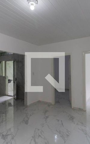 Casa para alugar com 200m², 2 quartos e 1 vagaSala