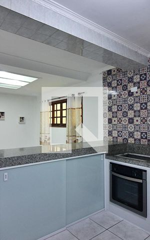 Casa à venda com 250m², 3 quartos e 1 vagaCopa e Cozinha