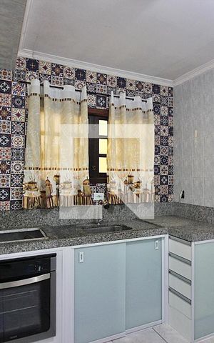 Casa à venda com 250m², 3 quartos e 1 vagaCopa e Cozinha