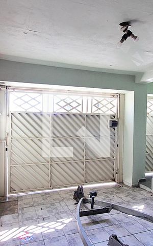Casa à venda com 250m², 3 quartos e 1 vagaGaragem