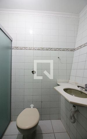 Casa à venda com 250m², 3 quartos e 1 vagaBanheiro de serviço