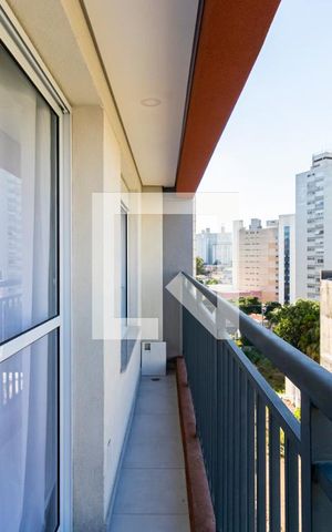 Apartamento para alugar com 32m², 1 quarto e sem vaga Apartamento para alugar com 32m², 1 quarto e sem vagaVaranda