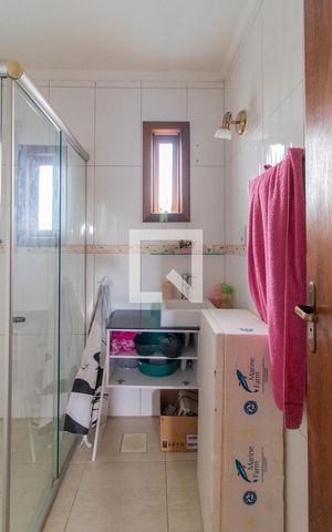 Casa à venda com 110m², 4 quartos e 1 vaga Casa à venda com 110m², 4 quartos e 1 vagaBanheiro da Suíte