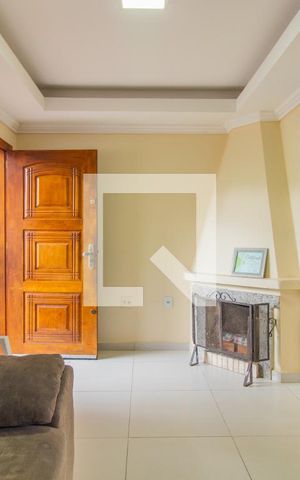 Casa à venda com 110m², 4 quartos e 1 vaga Casa à venda com 110m², 4 quartos e 1 vagaSala