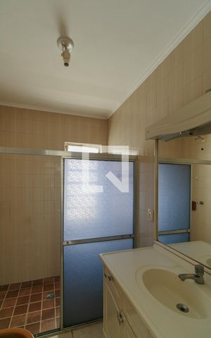 Apartamento à venda com 69m², 2 quartos e 1 vaga Apartamento à venda com 69m², 2 quartos e 1 vagaBanheiro