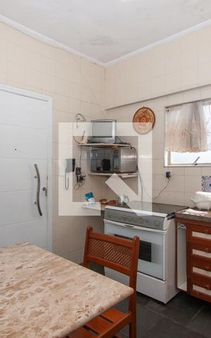 Apartamento para alugar com 320m², 3 quartos e 1 vaga Apartamento para alugar com 320m², 3 quartos e 1 vagaCozinha