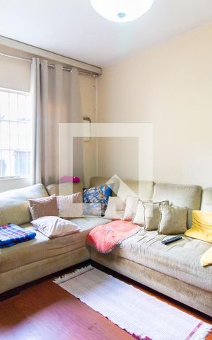 Casa para alugar com 100m², 2 quartos e sem vaga Casa para alugar com 100m², 2 quartos e sem vagaSala