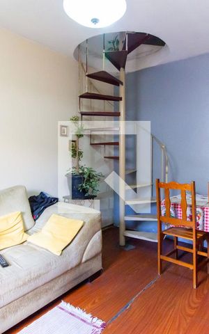 Casa para alugar com 100m², 2 quartos e sem vaga Casa para alugar com 100m², 2 quartos e sem vagaSala