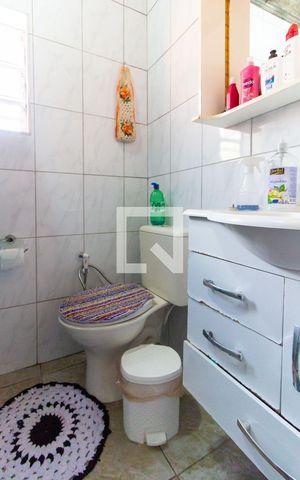 Casa para alugar com 100m², 2 quartos e sem vaga Casa para alugar com 100m², 2 quartos e sem vagaBanheiro