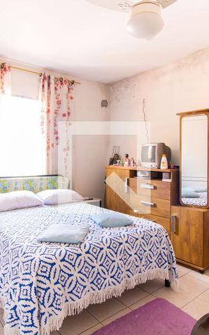 Casa para alugar com 100m², 2 quartos e sem vaga Casa para alugar com 100m², 2 quartos e sem vagaQuarto 01