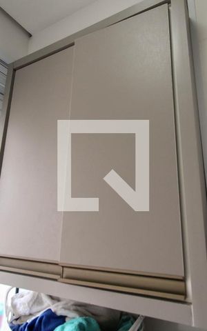 Apartamento à venda com 65m², 2 quartos e 1 vaga Apartamento à venda com 65m², 2 quartos e 1 vagaÁrea de Serviço