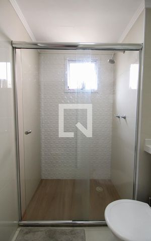 Apartamento à venda com 65m², 2 quartos e 1 vaga Apartamento à venda com 65m², 2 quartos e 1 vagaBanheiro da Suíte
