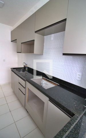 Apartamento para alugar com 44m², 2 quartos e sem vaga Apartamento para alugar com 44m², 2 quartos e sem vagaCozinha e Área de Serviço