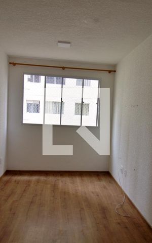 Apartamento para alugar com 44m², 2 quartos e sem vaga Apartamento para alugar com 44m², 2 quartos e sem vagaSala