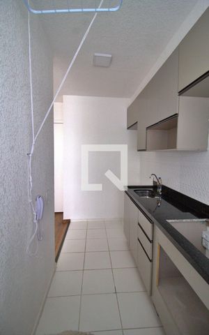 Apartamento para alugar com 44m², 2 quartos e sem vaga Apartamento para alugar com 44m², 2 quartos e sem vagaCozinha e Área de Serviço
