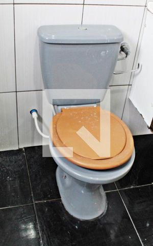 Casa à venda com 350m², 3 quartos e 2 vagasBanheiro da Suíte