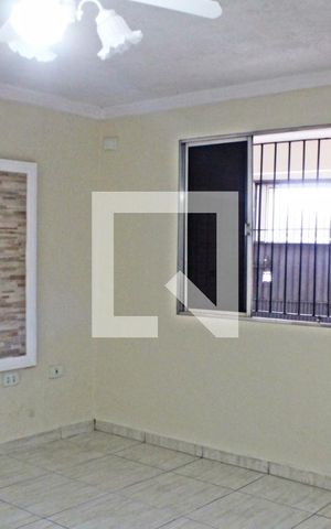Casa à venda com 350m², 3 quartos e 2 vagasSala