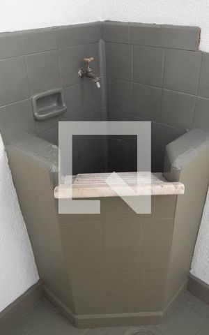 Studio para alugar com 34m², 1 quarto e sem vaga Studio para alugar com 34m², 1 quarto e sem vagaÁrea de Serviço