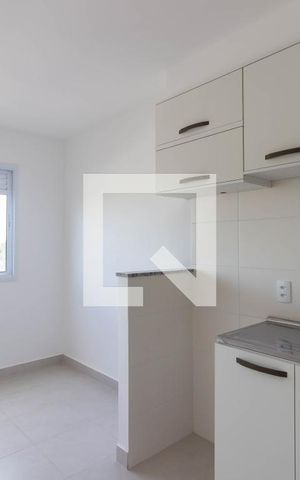 Apartamento à venda com 32m², 2 quartos e sem vaga Apartamento à venda com 32m², 2 quartos e sem vagaSala e Cozinha