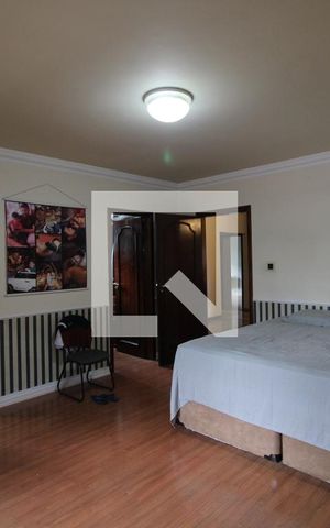 Casa à venda com 386m², 4 quartos e 4 vagasSuíte 1