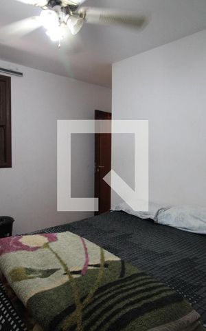 Casa à venda com 386m², 4 quartos e 4 vagasSuíte 2