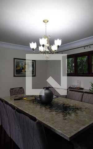 Casa à venda com 386m², 4 quartos e 4 vagasSala 2