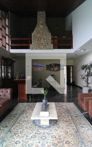 Casa à venda com 386m², 4 quartos e 4 vagasSala 1