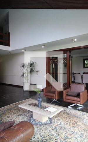 Casa à venda com 386m², 4 quartos e 4 vagasSala 1