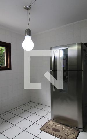 Casa à venda com 386m², 4 quartos e 4 vagasCozinha