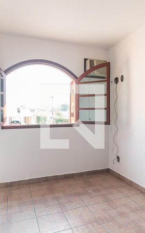 Casa para alugar com 350m², 2 quartos e 10 vagasQuarto 2