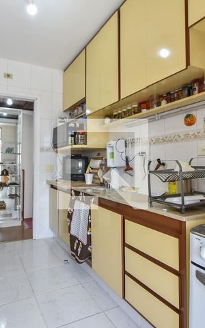 Apartamento à venda com 75m², 2 quartos e 1 vagaCozinha