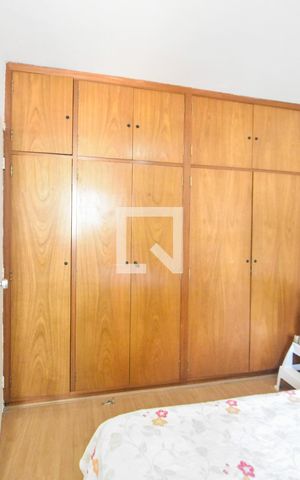 Apartamento à venda com 75m², 2 quartos e 1 vagaQuarto 01