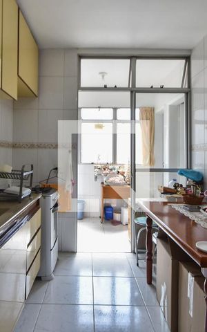 Apartamento à venda com 75m², 2 quartos e 1 vagaCozinha