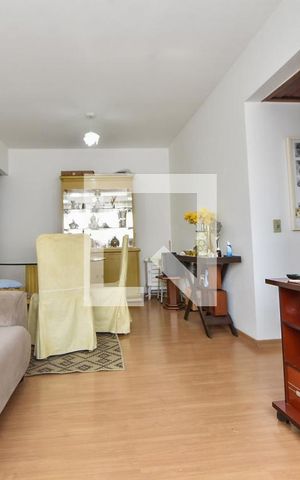 Apartamento à venda com 75m², 2 quartos e 1 vagaSala de Estar