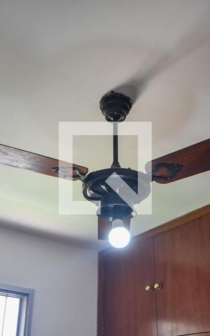 Apartamento à venda com 75m², 2 quartos e 1 vagaQuarto 02