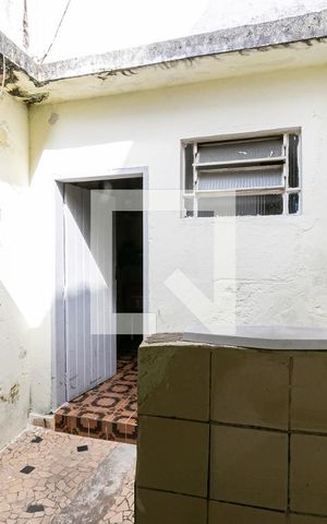 Casa à venda com 130m², 3 quartos e 2 vagas Casa à venda com 130m², 3 quartos e 2 vagasÁrea de Serviço