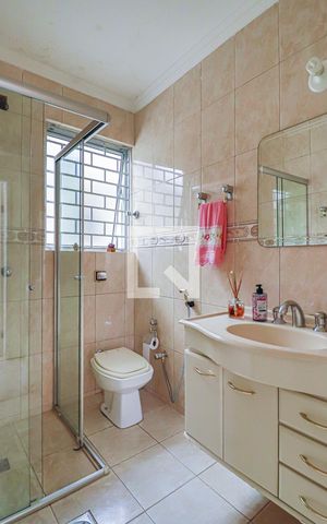 Apartamento à venda com 170m², 4 quartos e 2 vagasBanheiro do Corredor