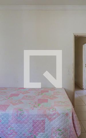 Apartamento à venda com 170m², 4 quartos e 2 vagasQuarto 3 Semi-Suíte