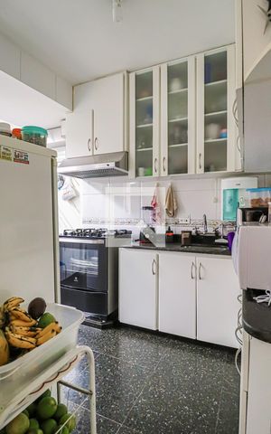 Apartamento à venda com 170m², 4 quartos e 2 vagasCozinha