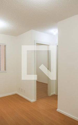 Apartamento à venda com 44m², 2 quartos e sem vaga Apartamento à venda com 44m², 2 quartos e sem vagaSala